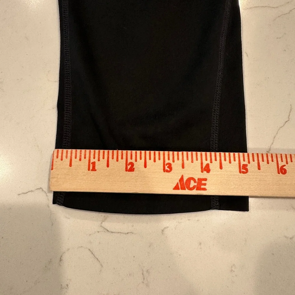 Nike Pro Dri-FIT Women Black Cropped Leggings Athletic Tights Size M 589366-010